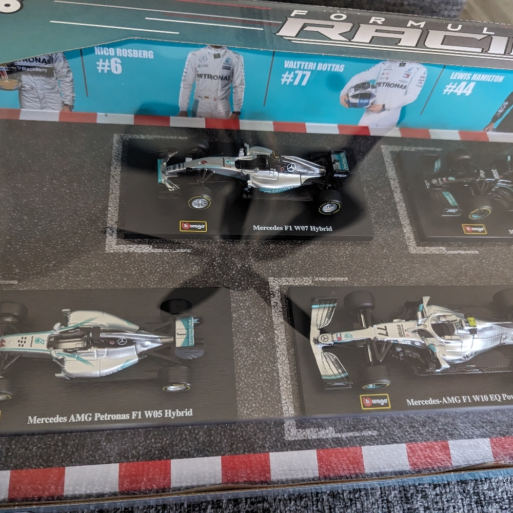 Burago Mercedes AMG Formula Racing 6 Pack - Picture 2 of 6